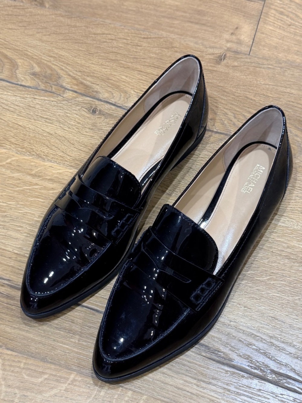 Michael Kors Black Loafer Flats Women's Size 10 41 Leather Upper